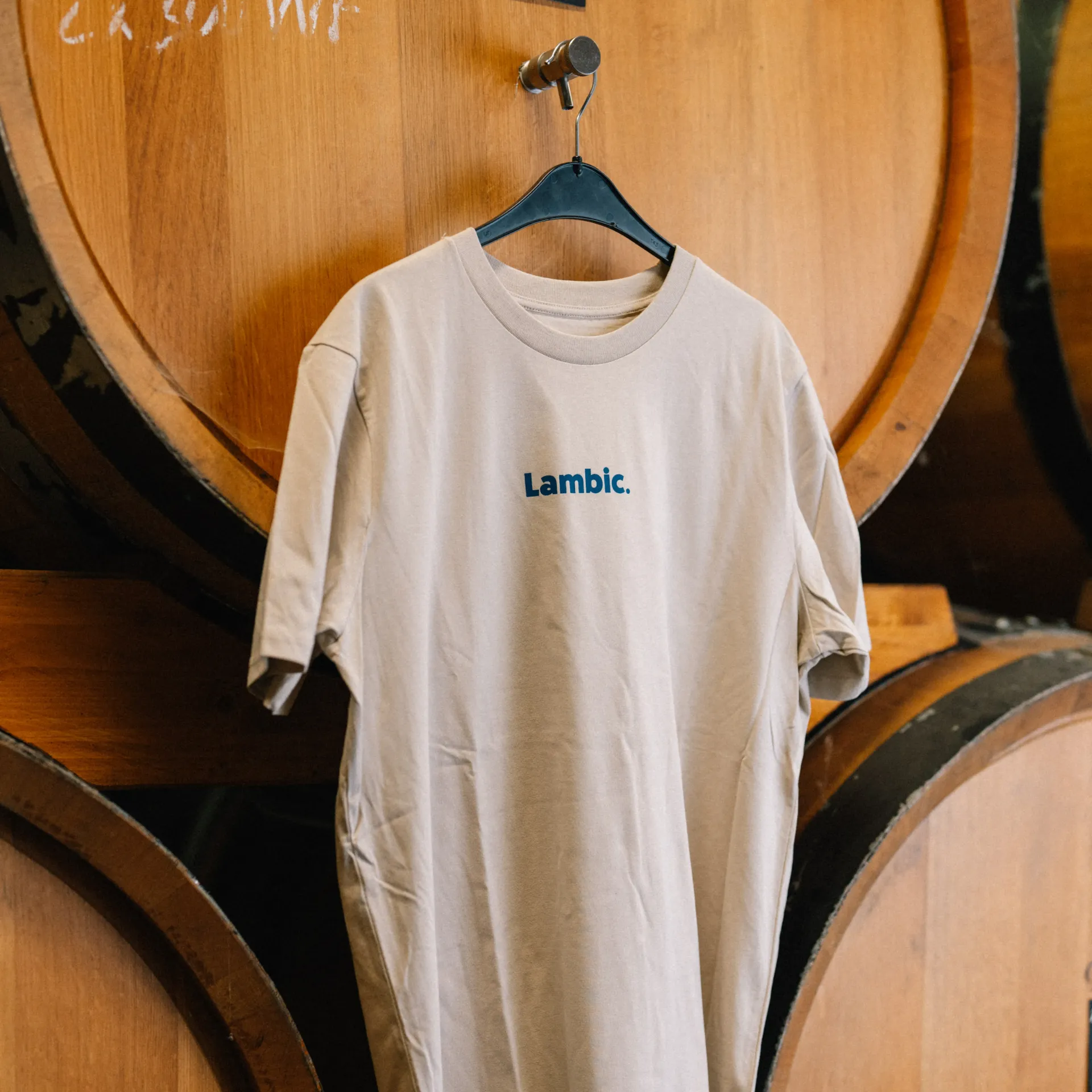 [Merch] T-shirt - Beige